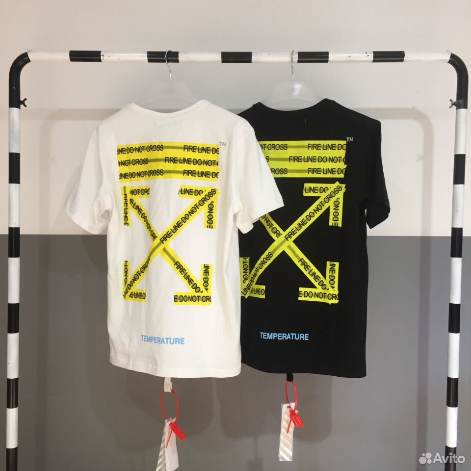 Off white оригинал. Футболка off White оригинал. Футболка off-White 15ss Wave. Футболка off White 5400.