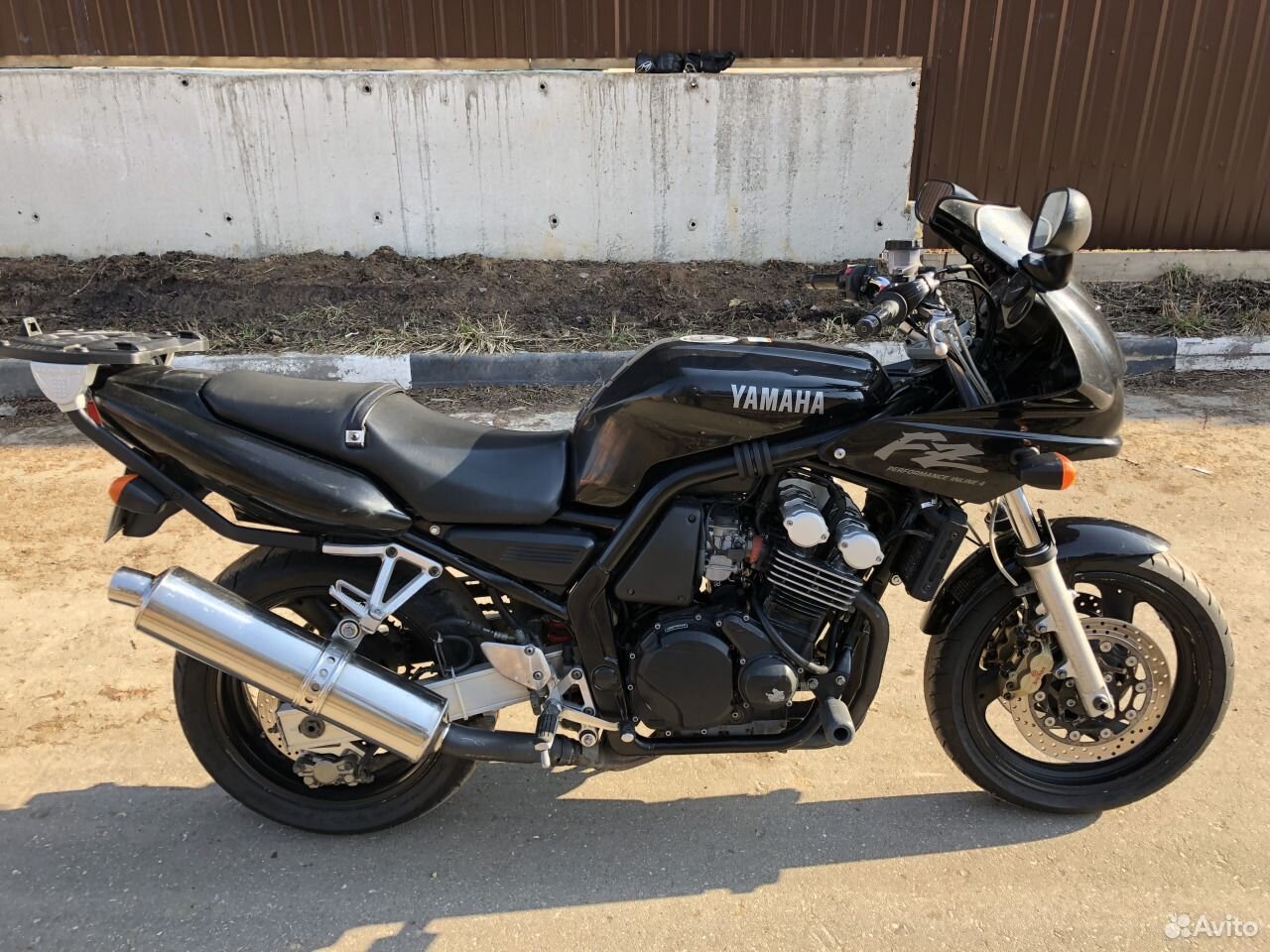 Fz400 yamaha фото