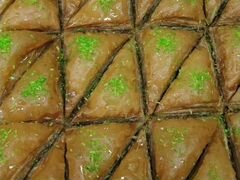 Турецкий пахлава разных вида и восточные сладости