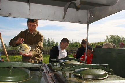 Аренда солдатской Полевой Кухни готовим на вертеле