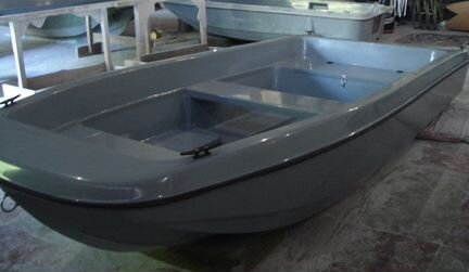 Лодка Кайман стеклопластик тримаран 350 (заводская