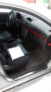 Toyota Avensis 2.0 AT, 2004, седан
