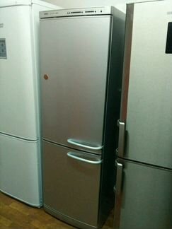 Холодильник бош отличное состояние