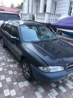 Ford Mondeo 1.6 МТ, 1996, седан, битый