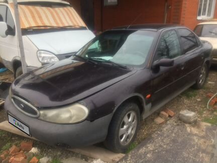 Ford Mondeo 1.8 МТ, 1997, седан