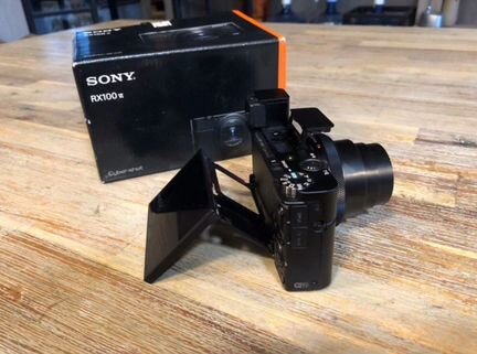 Sony RX100 M6 (Mark VI)