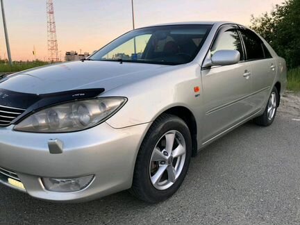 Toyota Camry 2.4 МТ, 2005, седан