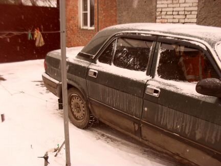 ГАЗ 3110 Волга 2.4 МТ, 2002, битый, 100 373 км
