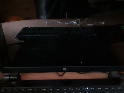 HP ноутбук 15-g001sr