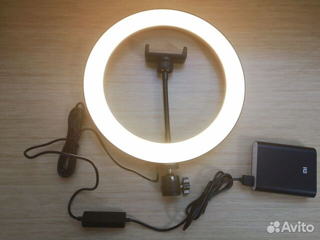 Лампа кольцевая RK40