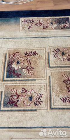 Шерстяной ковёр