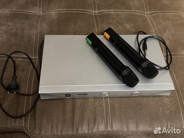 Радиосистема с двумя микрофонами Novex NDM-110W