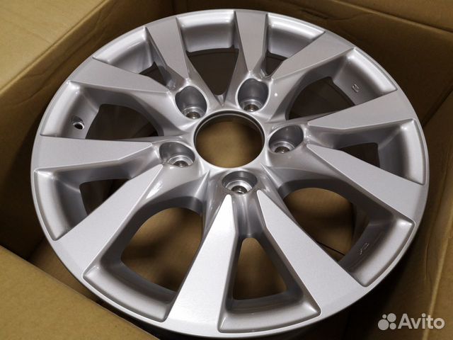 Диск литой Toyota LC200 R18 15-21гв новый оригинал