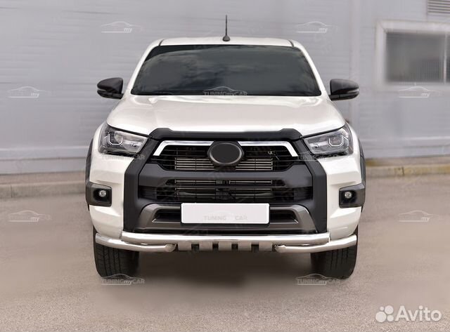 Защита переднего бампера Toyota Hilux 2020+