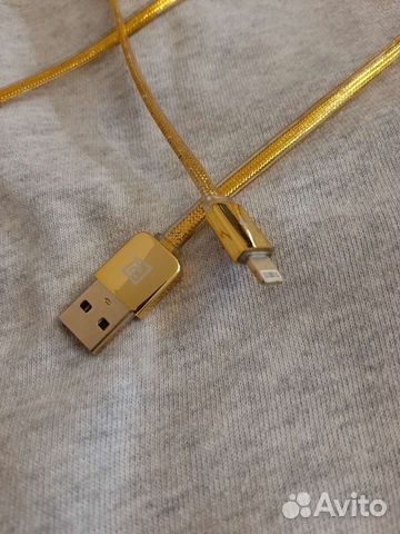 Шнур на iPhone