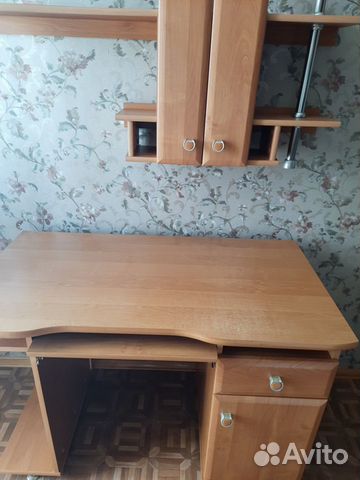 Стол письменный (Black Red White) Польша в сборе