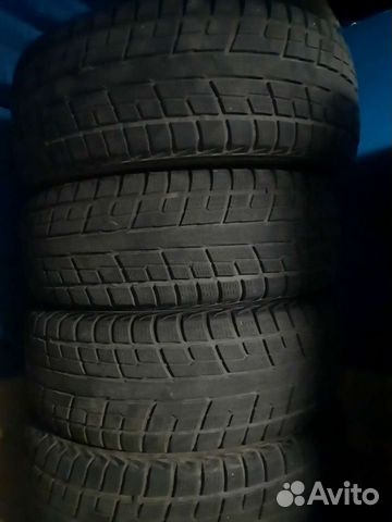 Yokohama 104ZR 235/65 R17