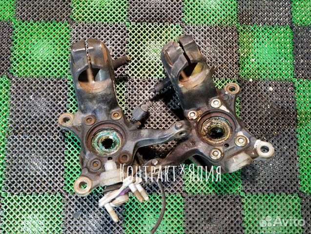 Кулак поворотный VW Golf / Tiguan / Octavia