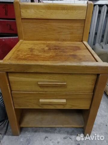 Тумбочка прикроватная из массива