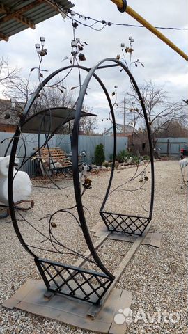 Арка садовая