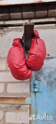 Боксерские перчатки