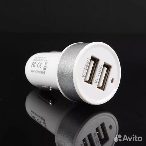 Автомобильное зарядное устройство для телефона 12