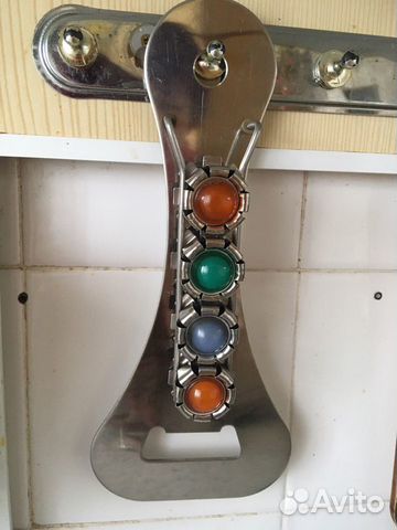 Открывашка для бутылок и крышечки цветные