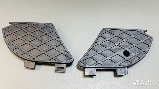 Решетка переднего бампера Mercedes w210