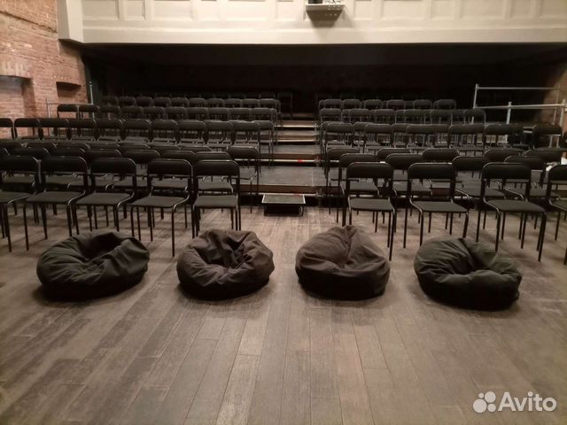 Аренда мини кресло-мешков, пуфов для мероприятий