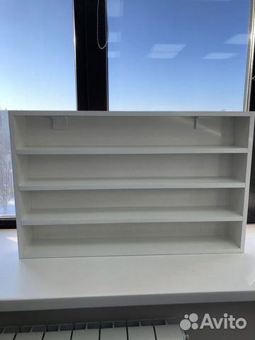 Полка настенная для лаков