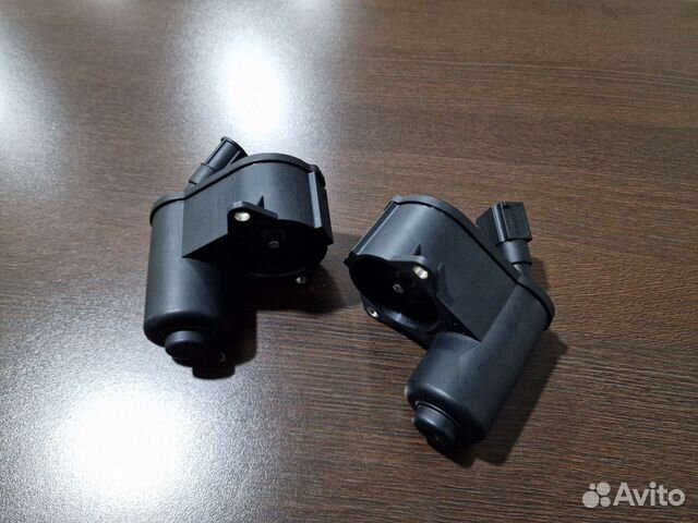 Моторчик суппорта на Audi A6 C6 4F0998281A 12-зуб