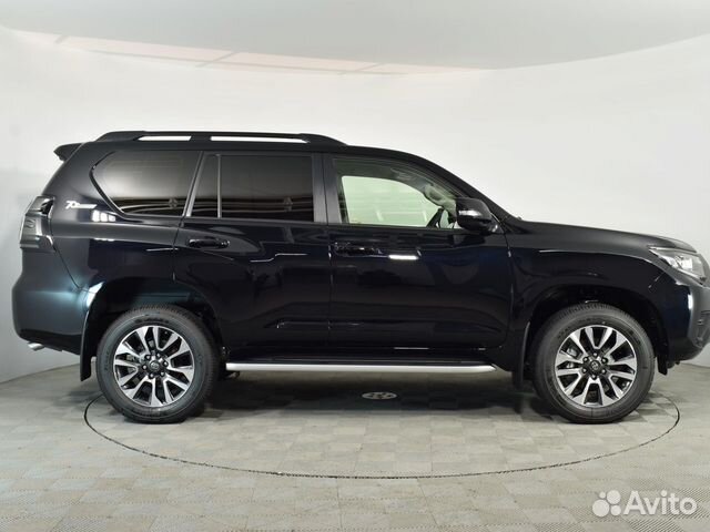 Toyota Land Cruiser Prado 2.8 AT, 2022