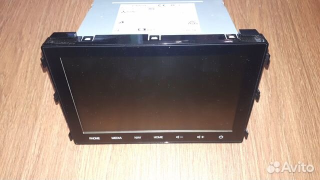 Головное устройство Mitsubishi