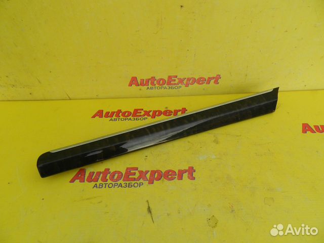 Накладка двери задняя левая Audi Q7 4L 2005-2015