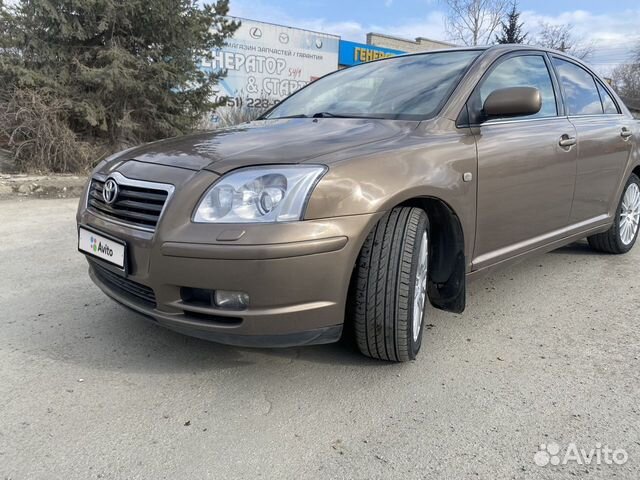 Toyota Avensis 2.0 МТ, 2004, 170 000 км