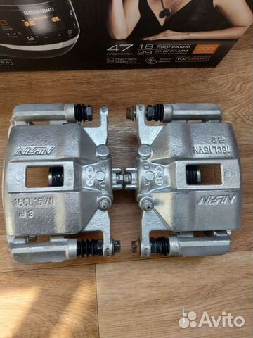 Суппорта передние Honda civic 8 4d Оригинал