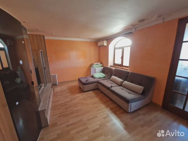 

3-к. квартира, 70 м², 3/5 эт.