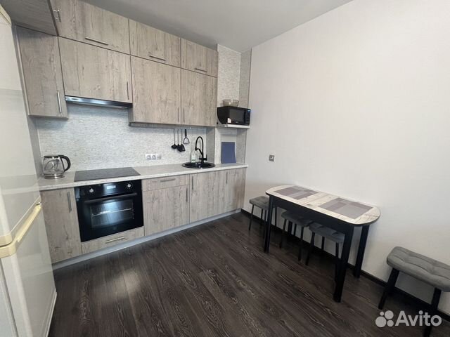 

1-к. квартира, 35,6 м², 8/8 эт.