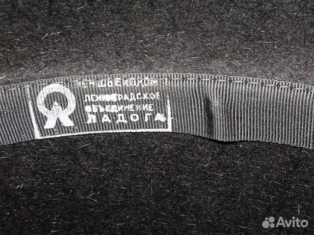 Шляпа черная из фетра