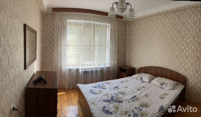 

2-к. квартира, 60 м², 2/5 эт.