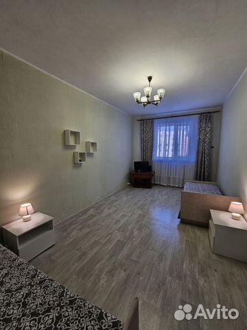 

1-к. квартира, 37 м², 2/5 эт.