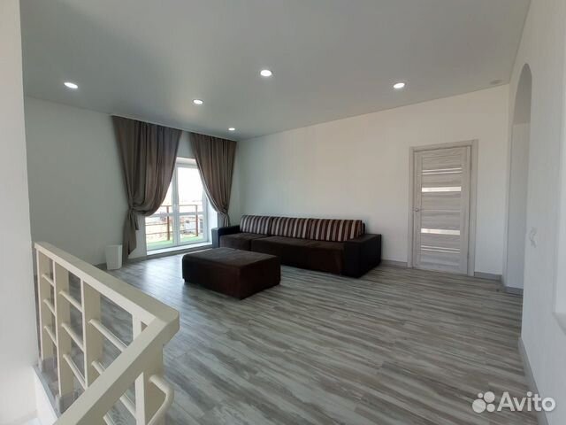 

5-к. коттедж, 270 м²