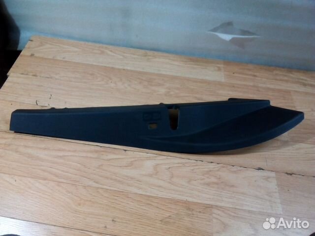 Панель замка задняя правая Mercedes W221 Панель замка задняя правая Mercedes W221