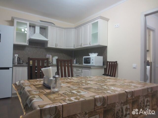 

1-к. квартира, 53 м², 3 кровати