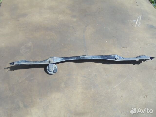 Верхняя планка телевизора Toyota RAV 4 05-08 г.в Верхняя планка телевизора Toyota RAV 4 05-08 г.в