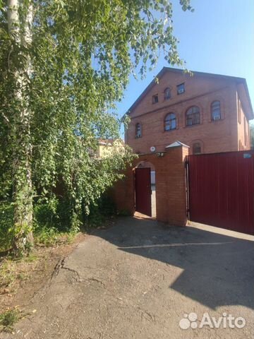 

Коттедж 450 м² на участке 8 сот.