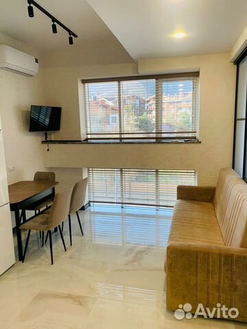 

1-к. квартира, 38 м², 4/4 эт.