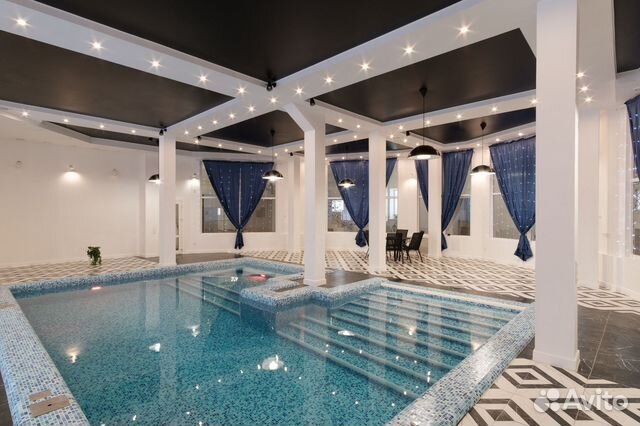 

8-к. коттедж, 900 м²