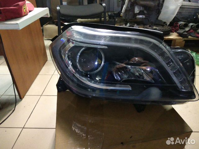 Фара правая на Мерседес GL W166 - 2012-2016