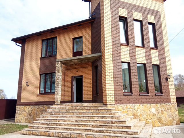 

5-к. коттедж, 300 м²